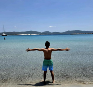Read more about the article Zuid-Sardinië met kinderen: onze tips voor een ontspannen gezinsvakantie